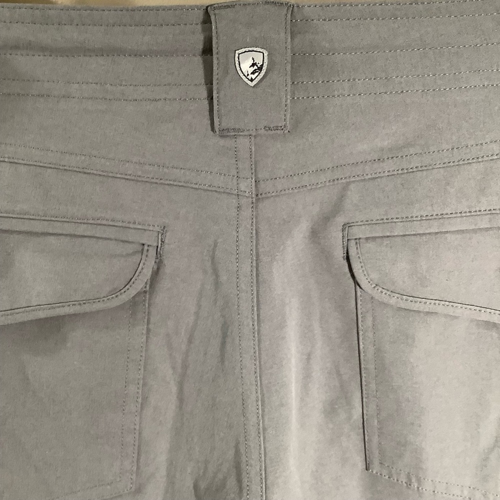 Kuhl Women’s Freeflex Roll-Up Pants In Flint - Picture 8 of 11